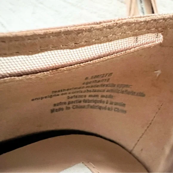 Karl Lagerfeld Paris Nude & Black Cap Toe Pumps Size 6.5 - Picture 8 of 11